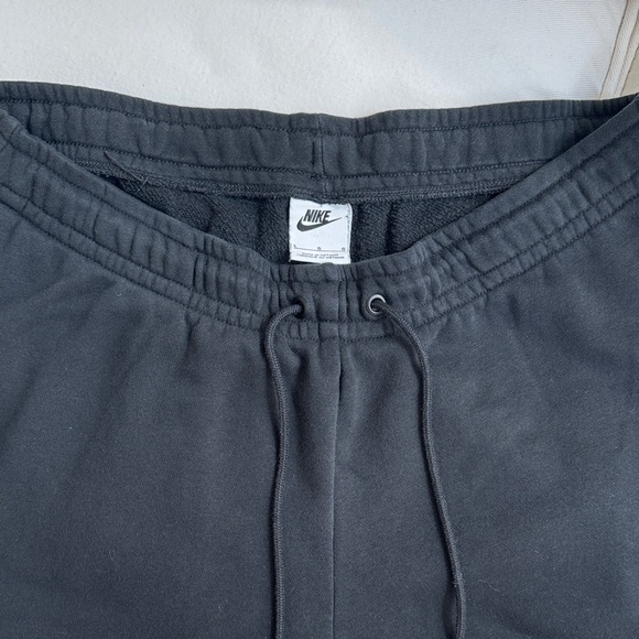 Nike Bundle - Ladies Black Sweatpants and Grey Mid-Calf Leggings Size L and XL - Picture 5 of 13